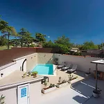 Holiday Home In Pula - Istrien 11083