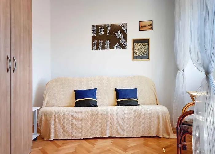 In - Istrien 11083 *