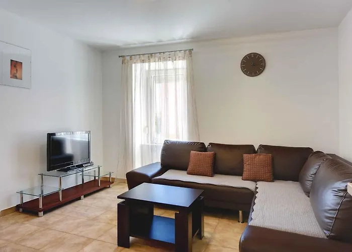 In - Istrien 11083 *