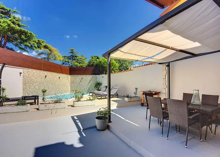 Holiday Home In Pula - Istrien 11083 *