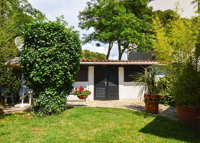 Holiday home Holiday Home In Pula - Istrien 11083