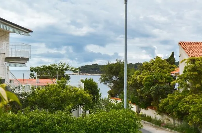 In - Istrien 11083 * Pola